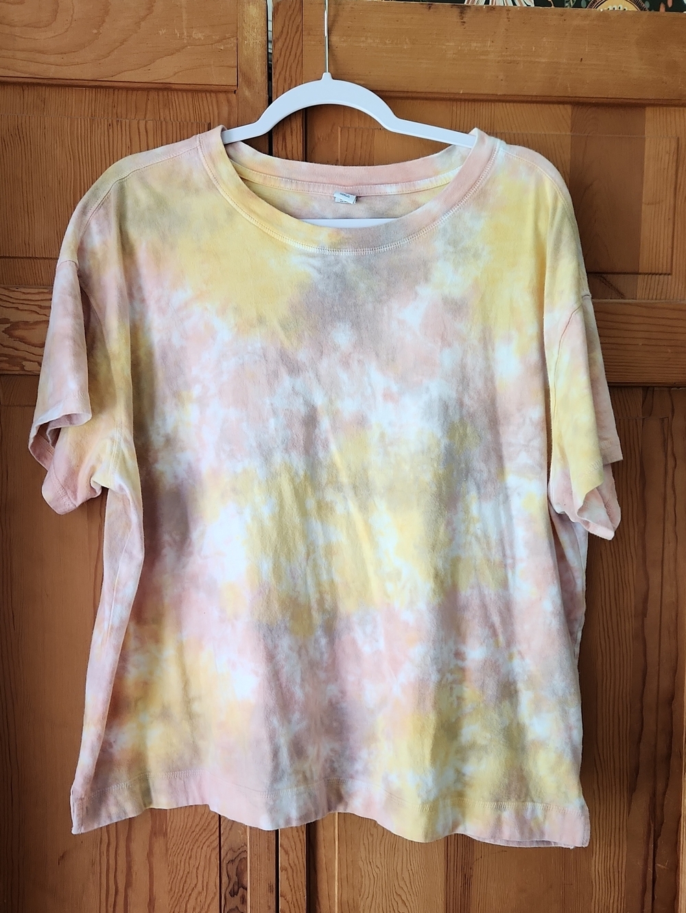 Old Navy Pastel Tie-Dye Tee - Pink, Yellow, Cream